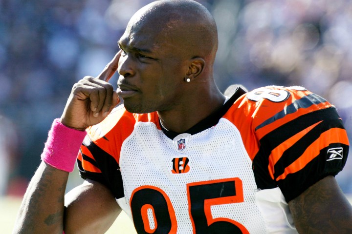 Don't Go, Ochocinco! Football Star to Change Name Back