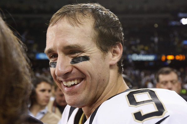 Drew Brees breaks Johnny Unitas' touchdowns record 