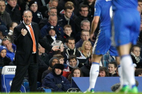image: Chelsea's Spanish interim manager Rafael Benitez gestures during the English Premier League football match between Chelsea and Fulham at Stamford Bridge in London, Nov. 28, 2012.