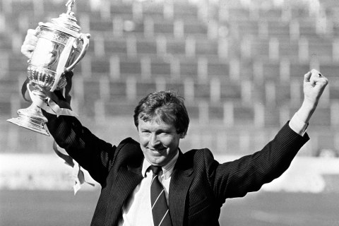 Aberdeen Manager Alex Ferguson holds the Scottish Cup trophy at Scottish Cup Final, at Hampden Park Stadium, Scotland, on May 27, 1982.