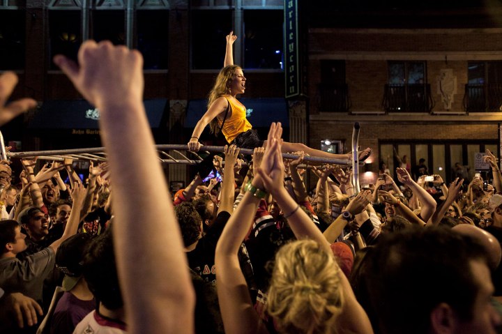 Blackhawks fans celebrate in Chicago, on June 24, 2013.