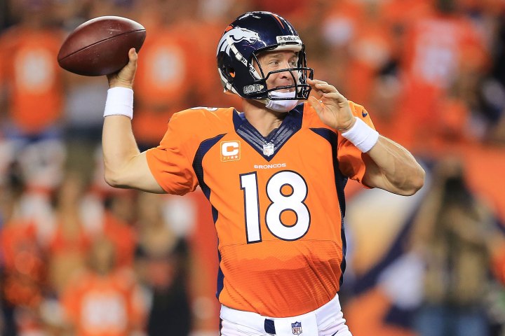 Peyton Manning Ties NFL Record with 7 Touchdowns Against Baltimore